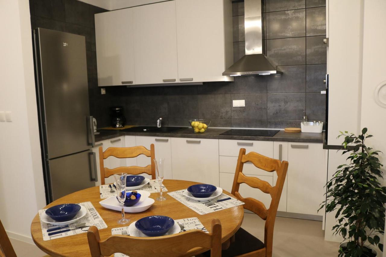 Apartment D&E Punat - Free Parking And Wi-Fi Buitenkant foto