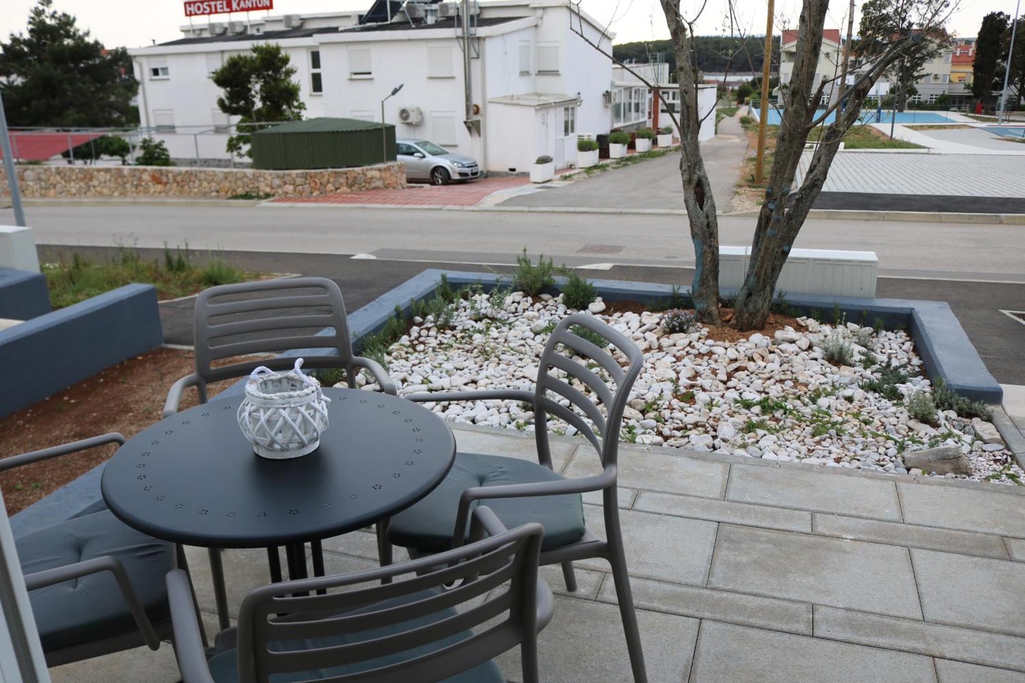 Apartment D&E Punat - Free Parking And Wi-Fi Buitenkant foto