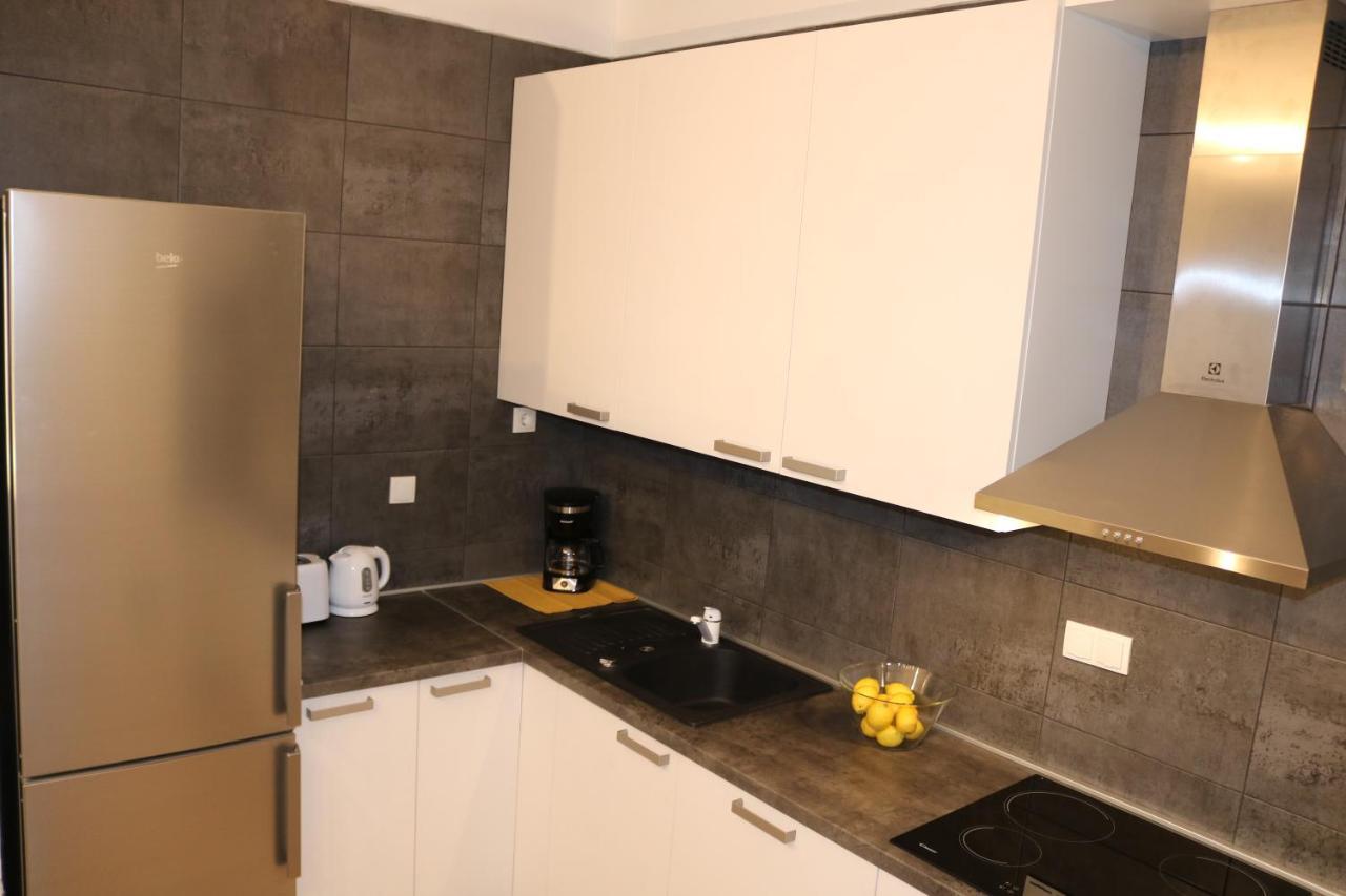 Apartment D&E Punat - Free Parking And Wi-Fi Buitenkant foto