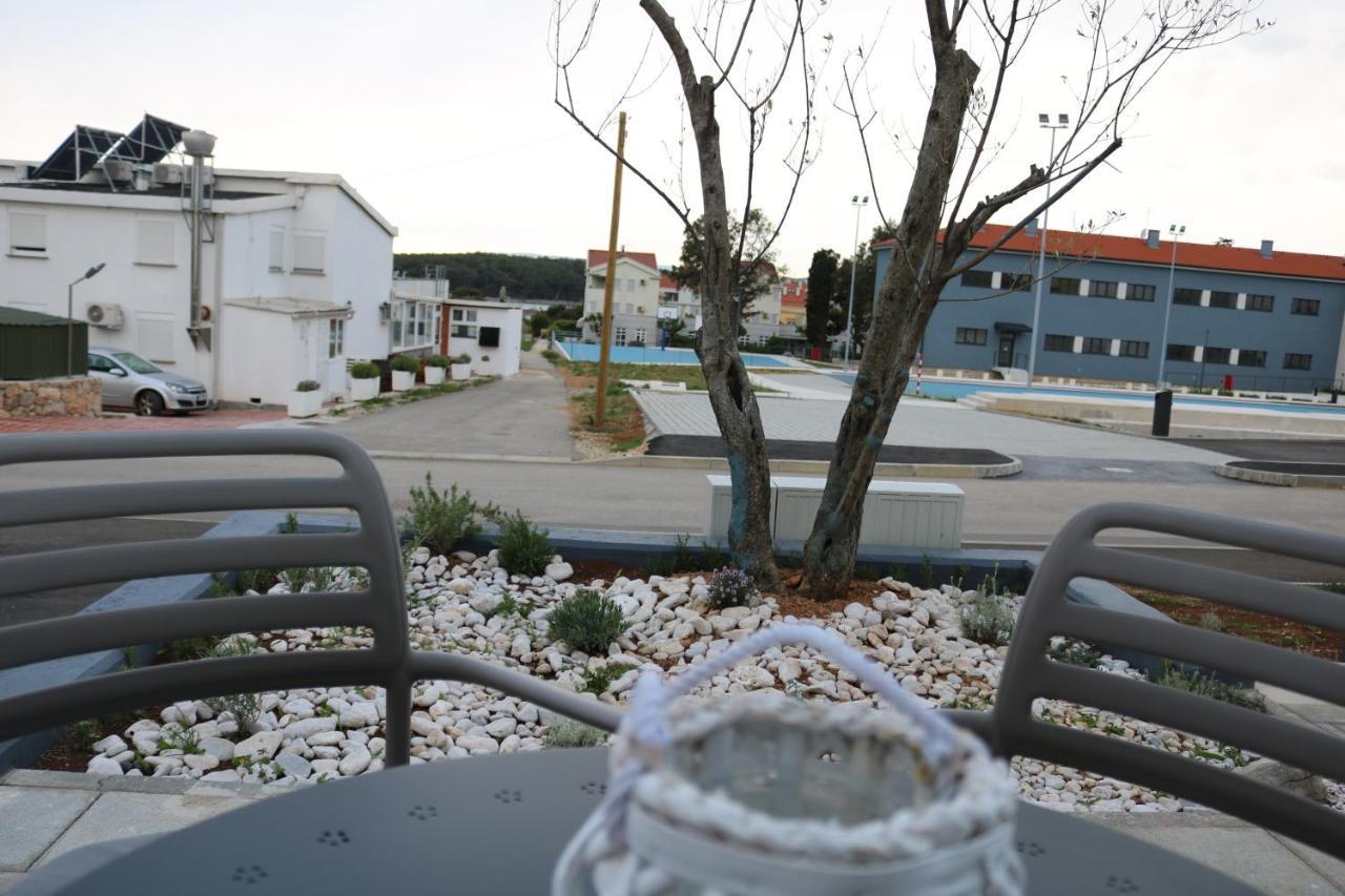 Apartment D&E Punat - Free Parking And Wi-Fi Buitenkant foto